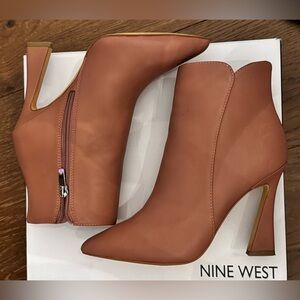Nine West Torrie leather booties